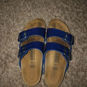 Lightly Used Arizona Birkenstock Sandal